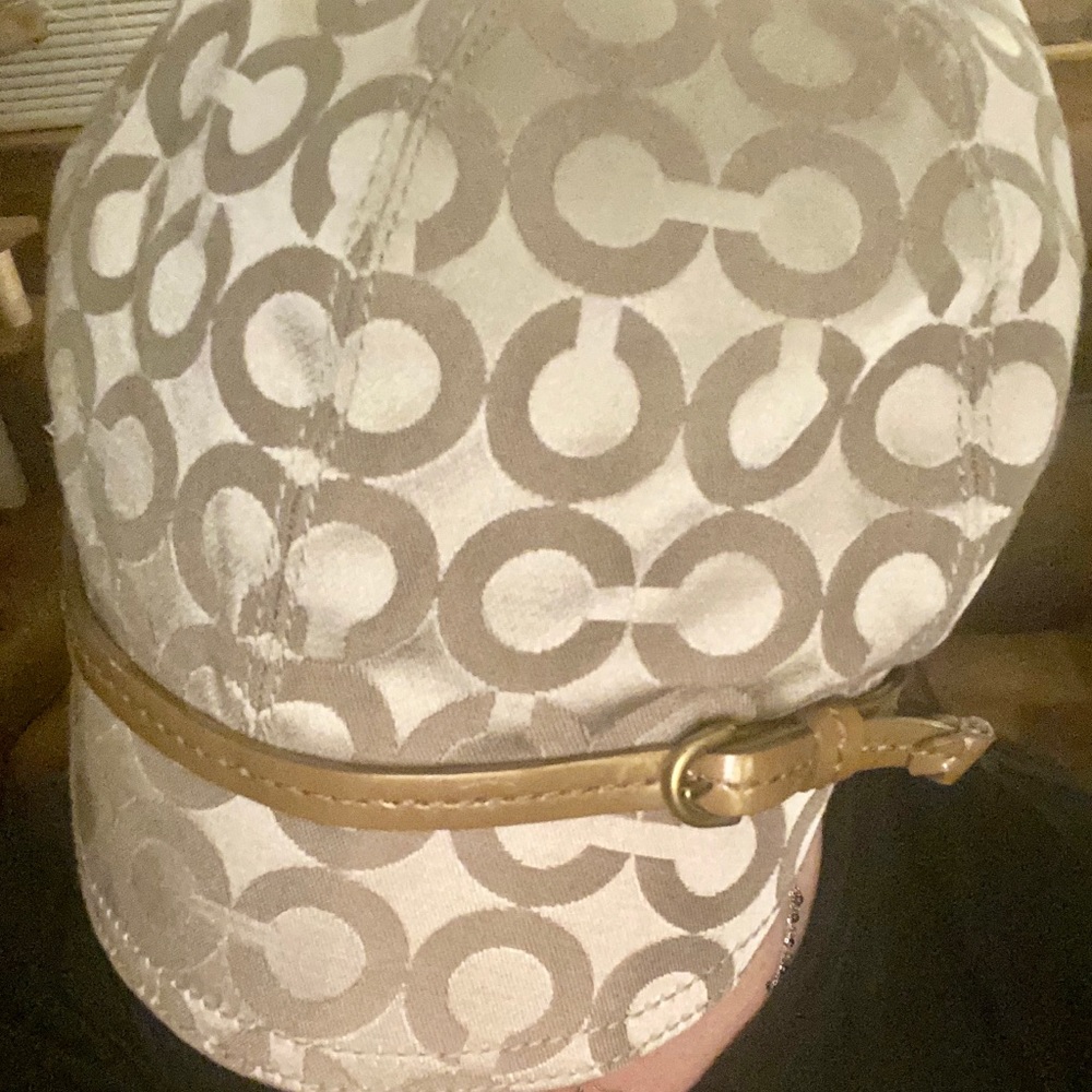 COPY - Coach newsboy hat cap, petite/ small- logo